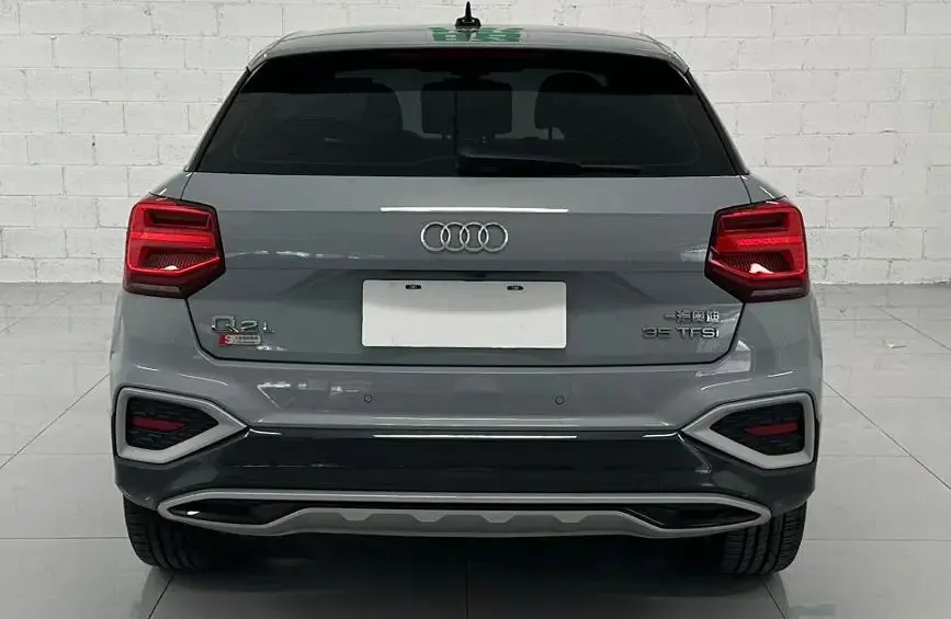Audi Q2L 2022 35 TFSI Enterprising and Elegant 3