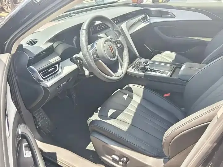 HongQi H5 2025 1.5T DCT Flag Yue Edition 8