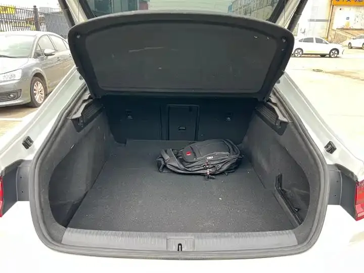 FAW-Volkswagen CC 2023 330TSI Glare Edition 15