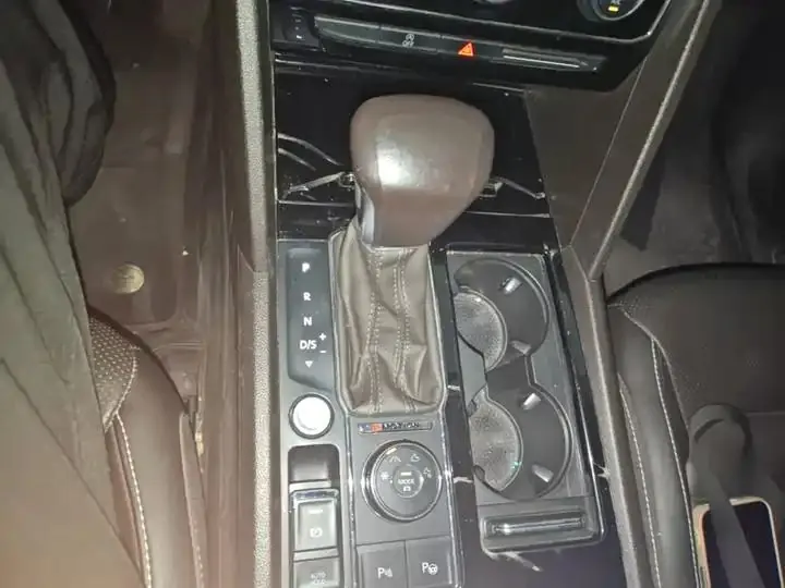 Tuang 2020 model changed to 380TSI four-wheel drive deluxe edition 10