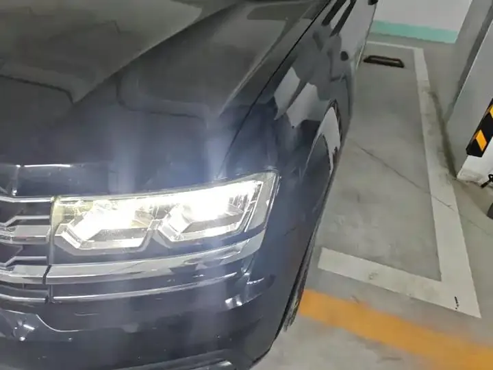 Tuang 2020 model changed to 380TSI four-wheel drive deluxe edition 18