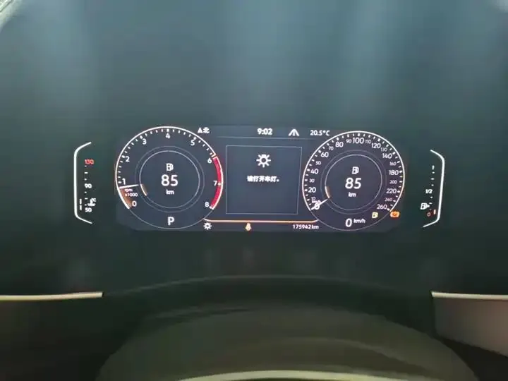 Tuang 2020 model changed to 380TSI four-wheel drive deluxe edition 8