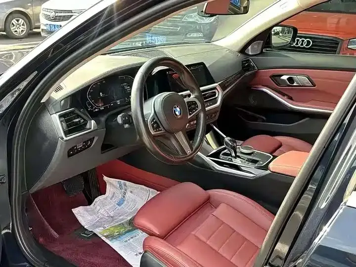 BMW 3 Series 2021 320Li M Sports Suit 3