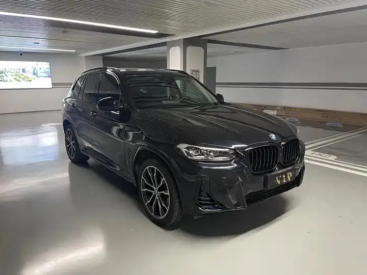 BMW X3 2023 xDrive30i Leading M Obsidian Night Suit 3