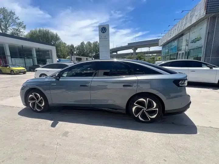 Volkswagen ID. 7 VIZZION 2024 PRIME 9