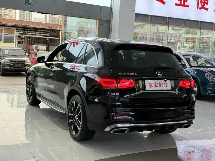 Mercedes Benz GLC 2021 model, GLC 300 L 4MATIC Sport version 16