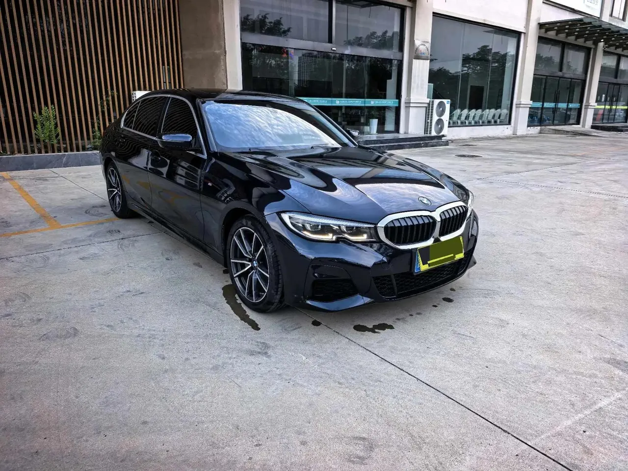BMW 3 Series 2021 model, facelifted, 325Li M Sport Package 3