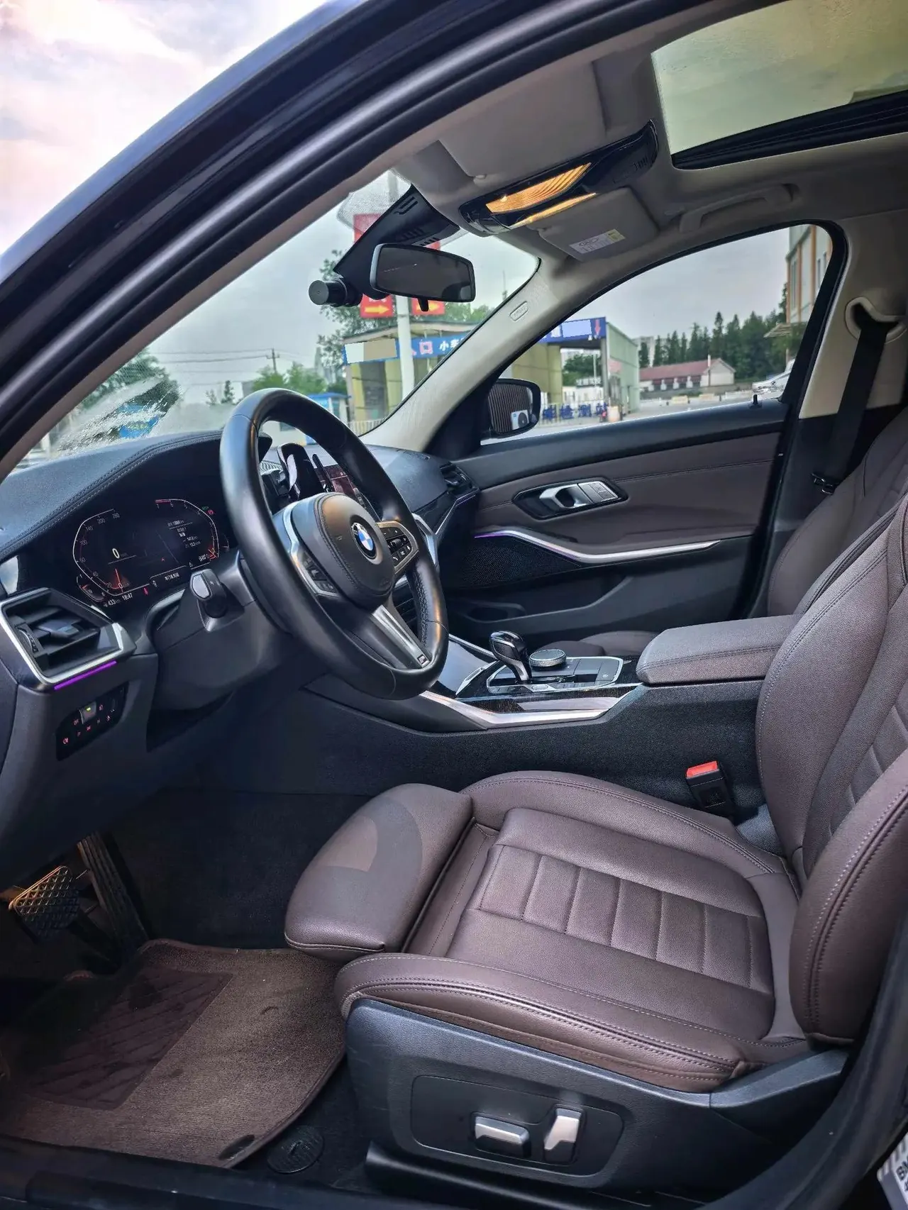 BMW 3 Series 2021 model, facelifted, 325Li M Sport Package 4