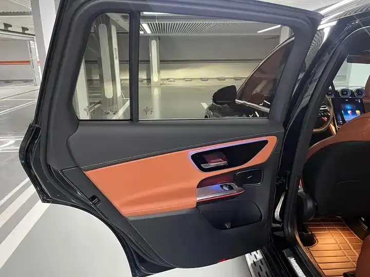Mercedes Benz GLC 2025 GLC 300 L 4MATIC Dynamic 5-seat 14