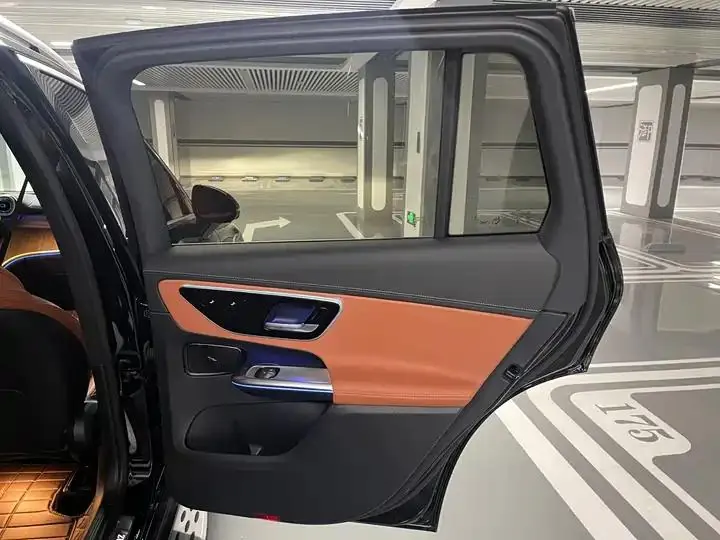 Mercedes Benz GLC 2025 GLC 300 L 4MATIC Dynamic 5-seat 19
