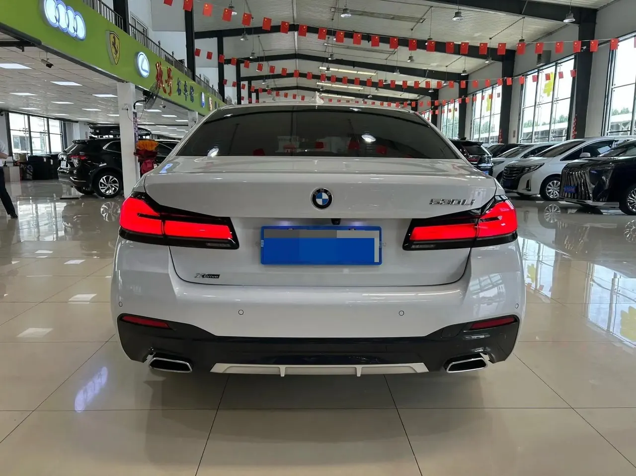 BMW 5 Series 2021 Modified 530Li xDrive M Sports Suit 7