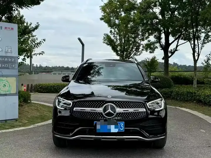 Mercedes Benz GLC 2021 model, GLC 300 L 4MATIC Sport version 2