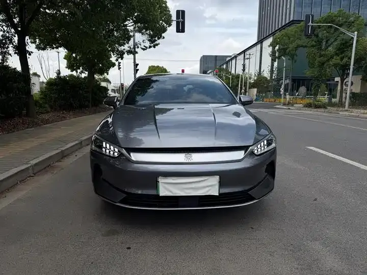 Qin PLUS 2024 Glory Edition EV 510KM Exceed - View 1