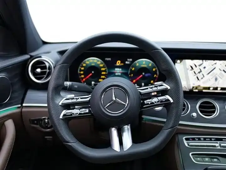 Mercedes Benz E-Class 2022 E 260 L Sports 11