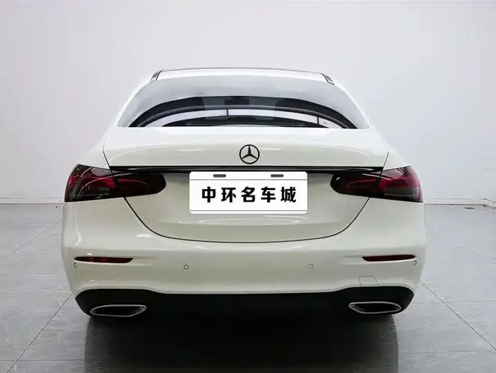 Mercedes Benz E-Class 2022 E 260 L Sports 18