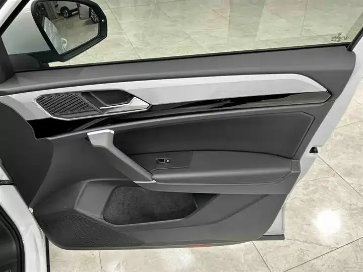 Tangyue 2022 280TSI Front-Wheel-Drive Luxury Smart Connectivity Edition 12