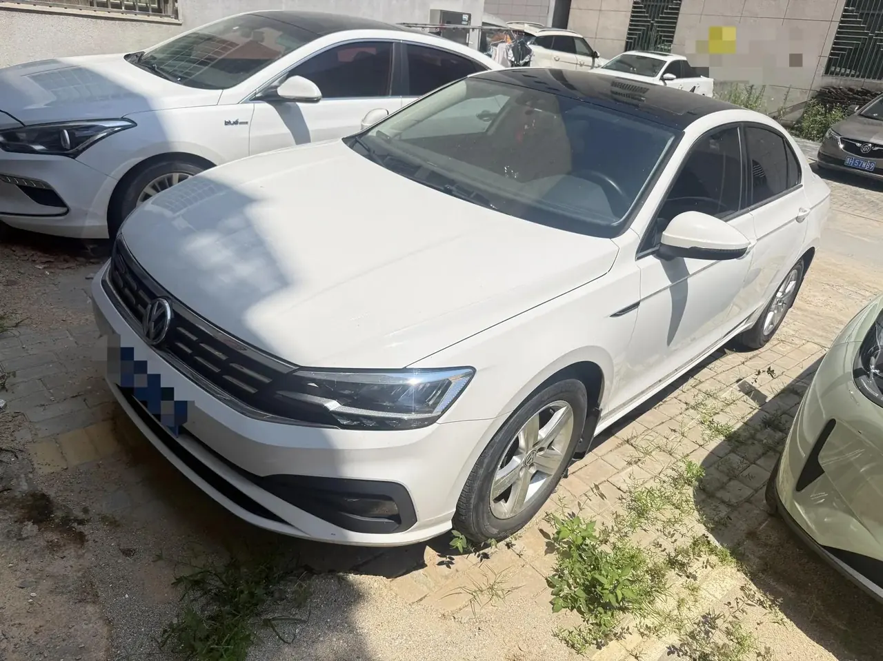 Lingdu 2019, 230TSI DSG Vision Edition, China V Emission Standard - View 1