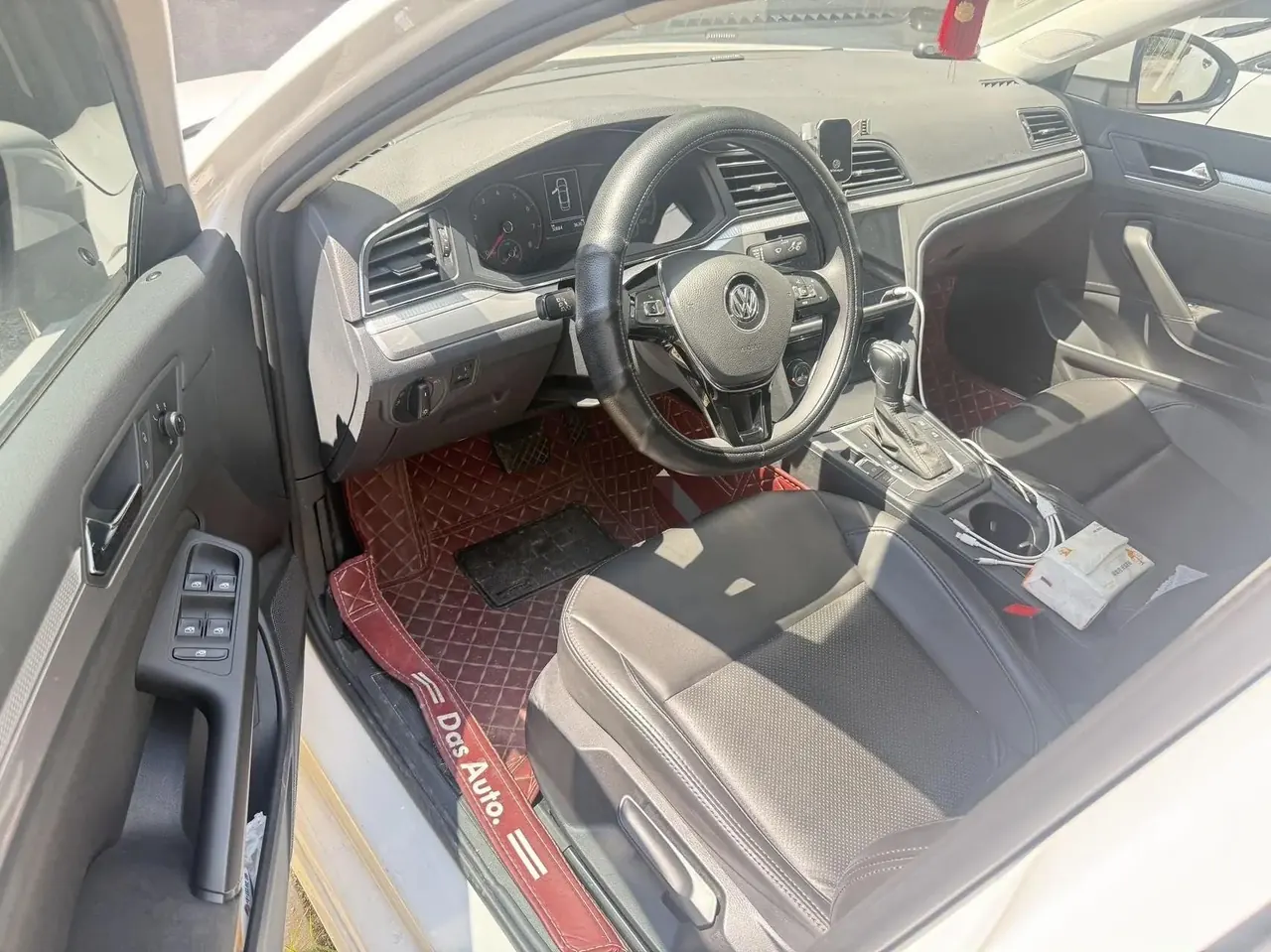 Lingdu 2019, 230TSI DSG Vision Edition, China V Emission Standard 4