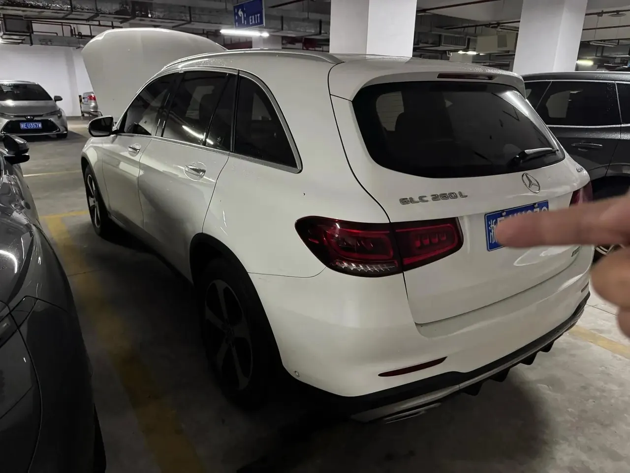 Mercedes Benz GLC 2022 changed to three GLC 260 L 4MATIC dynamic 5