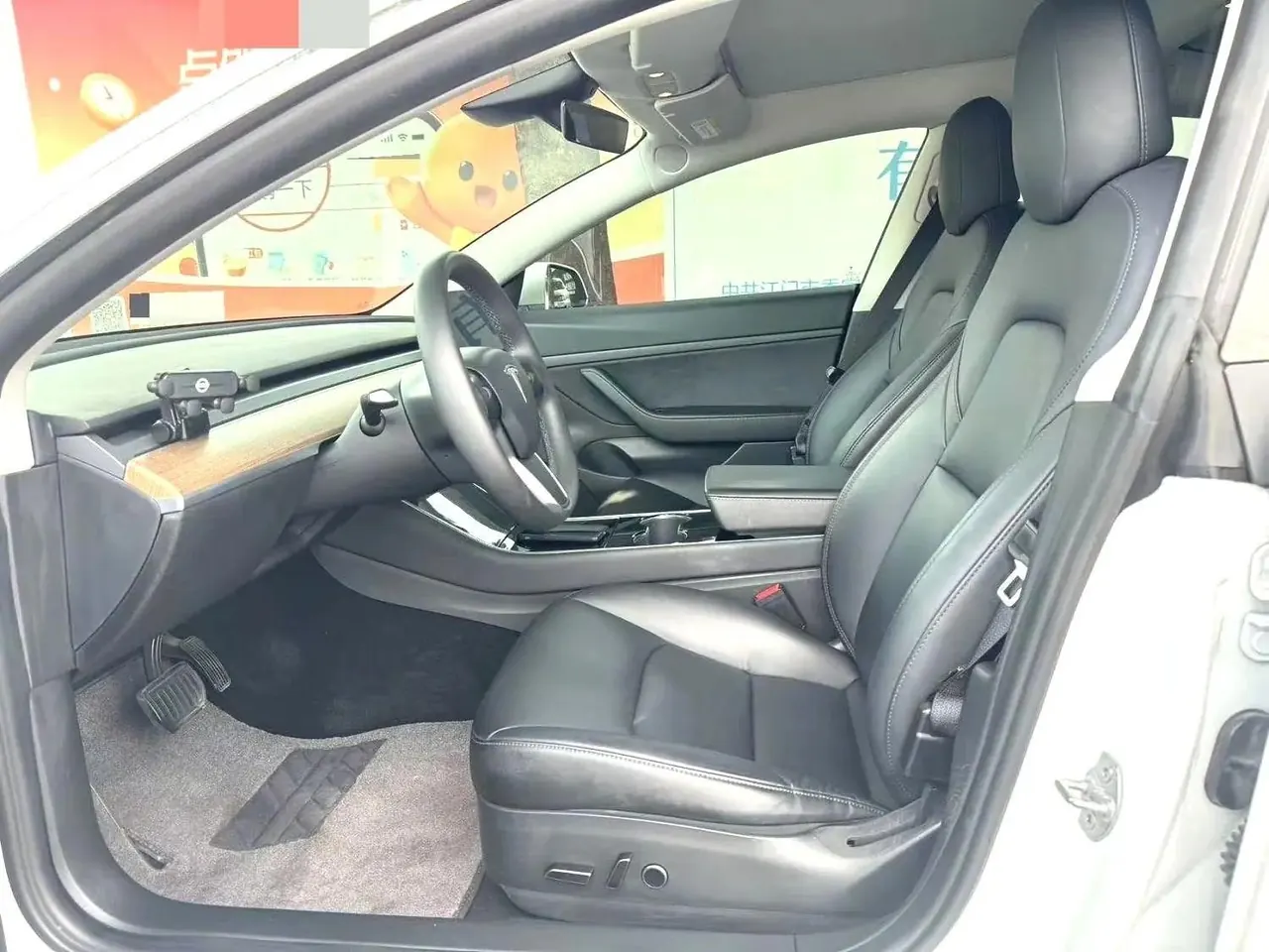 2020 Model 3 Refreshed Standard Range Rear-Wheel Drive Upgrade Version 5
