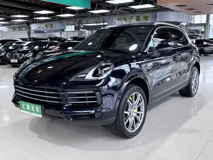 Open image lightbox: Cayenne New Energy 2022 Cayenne E-Hybrid 2.0T Platinum Edition