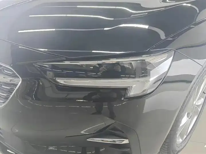 Regal 2021 552T Elite 5