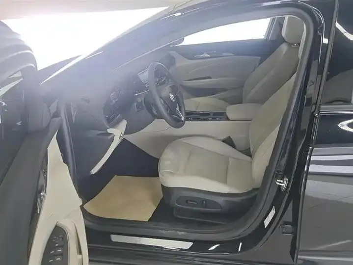 Regal 2021 552T Elite 9