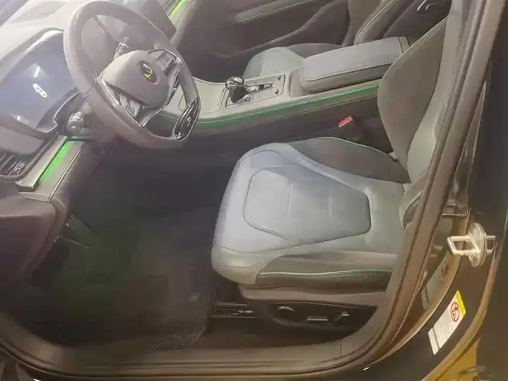 Han 2022 EV 610KM Four-wheel Drive Qianshan Cui Limited Edition 9