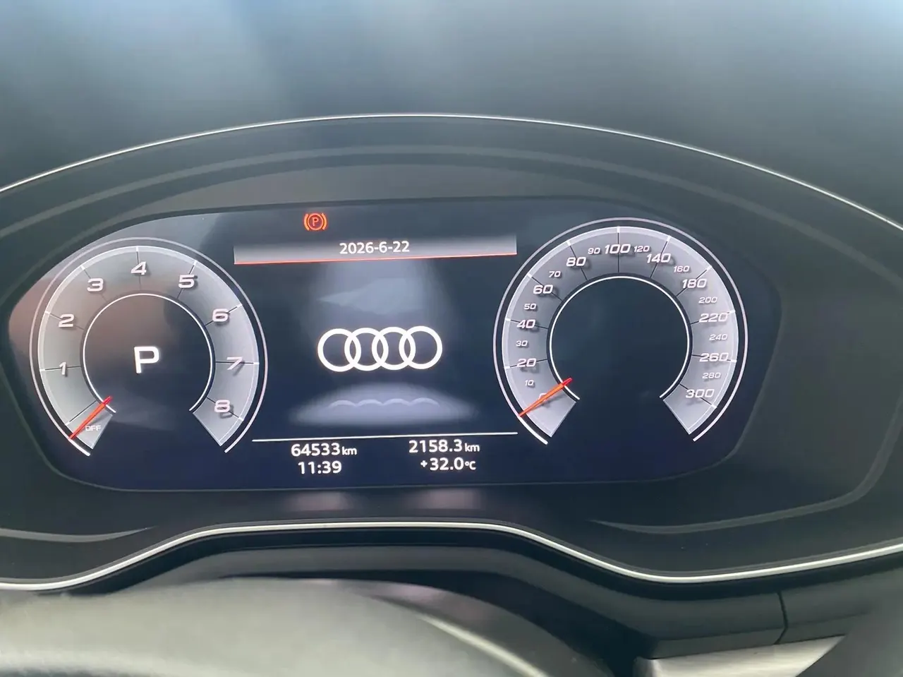 Audi A5 2021 Sportback 40 TFSI quattro Deluxe Elegant 8