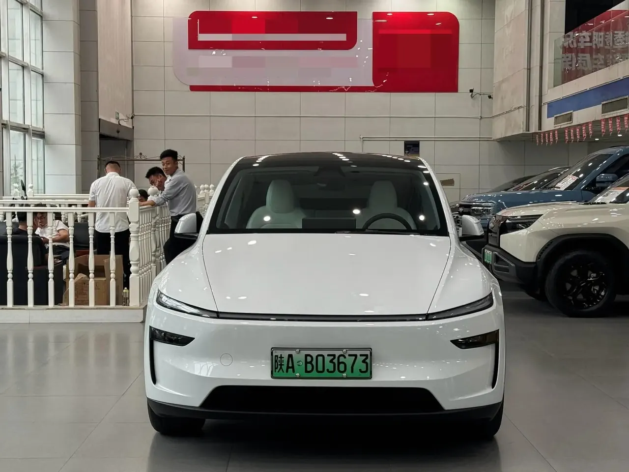 Tesla 2026 Model Y long endurance rear wheel drive version automatic transmission 2