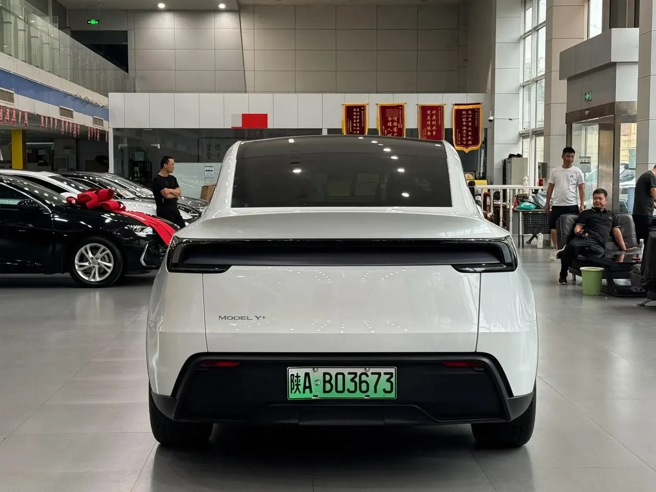 Tesla 2026 Model Y long endurance rear wheel drive version automatic transmission 5