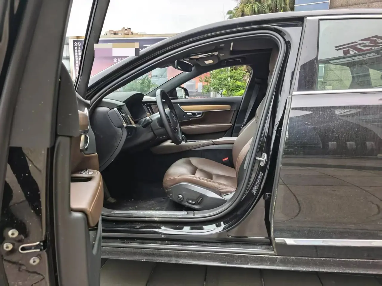 Volvo S90 2024 B5 Intelligent Luxury Edition 4
