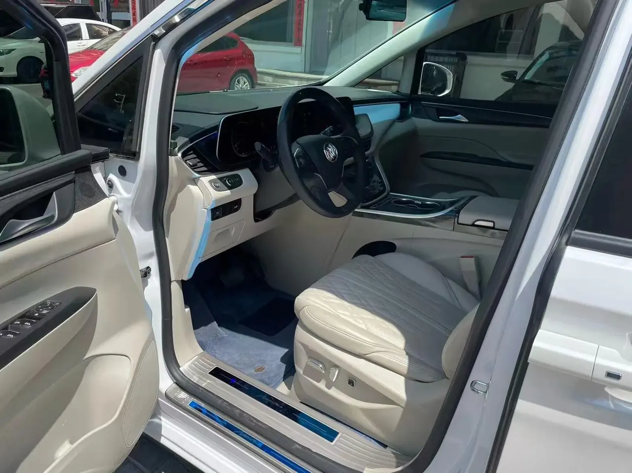 Buick GL8 2022 ES Land Noble 653T Comfort Model 6