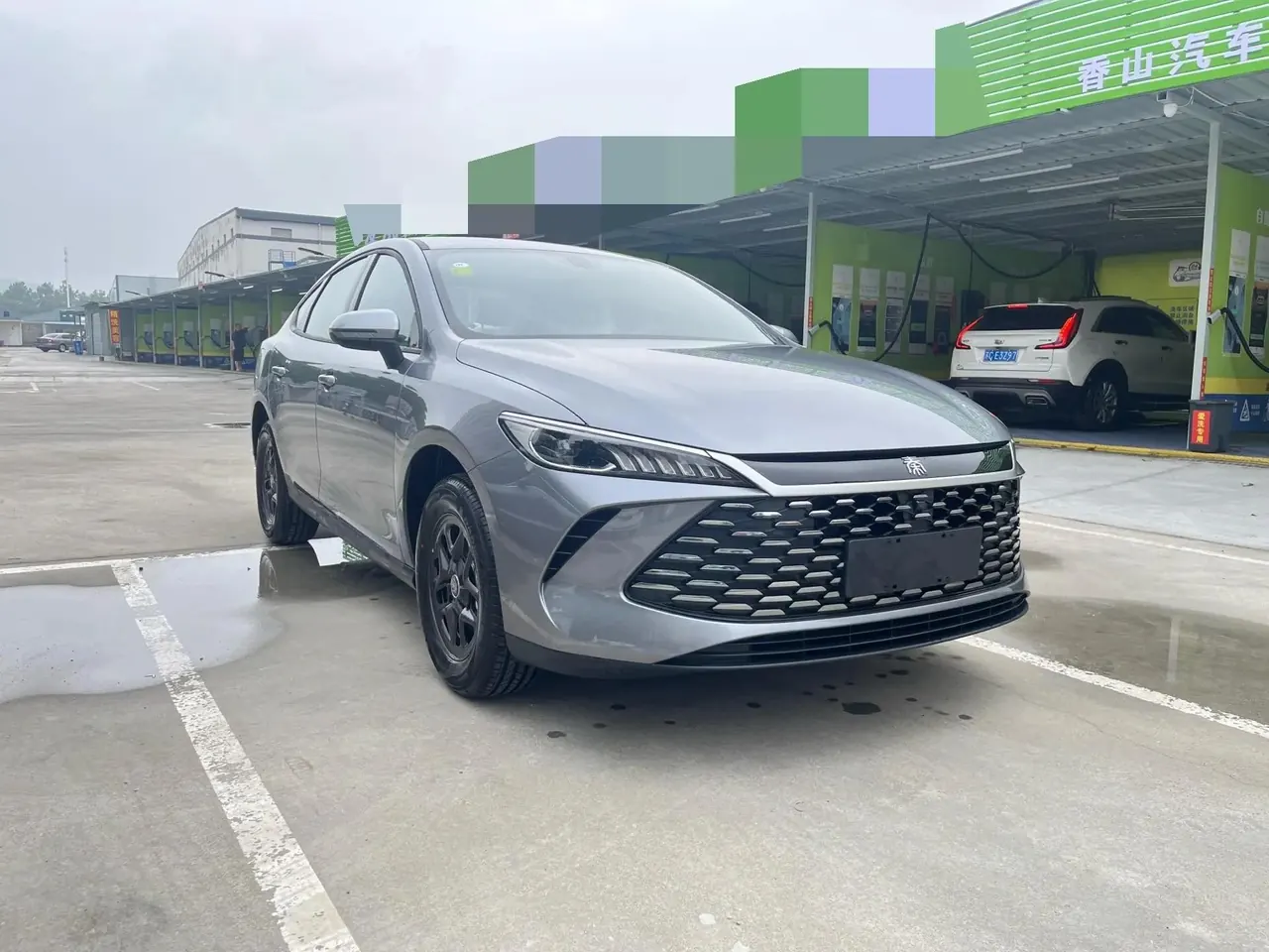 BYD 2026 Qin PLUS DM-i 1.5 stepless 128KM aggressive automatic gear 3