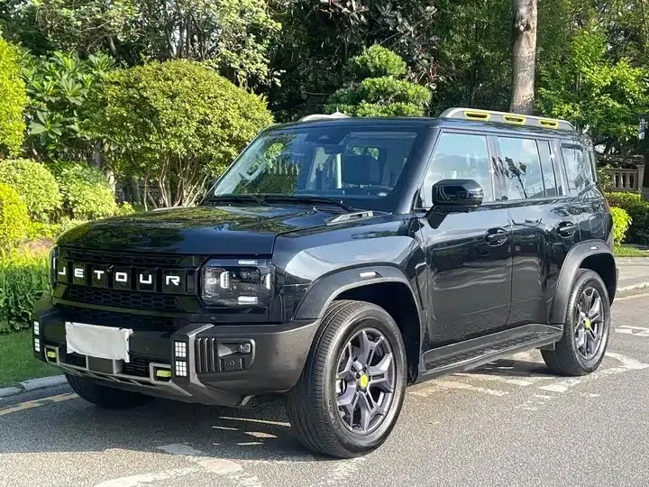 Jetour Traveler 2023 2.0T Four-Wheel-Drive Pro Edition - View 1