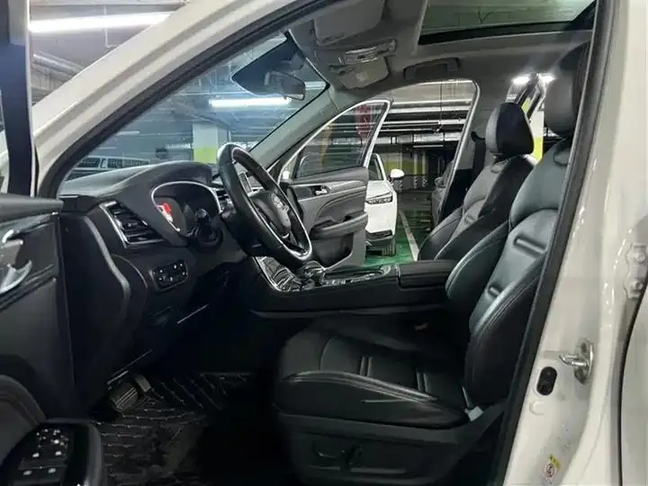 Chuanqi GS4 PLUS 2022 270T Auto Star Edition 7