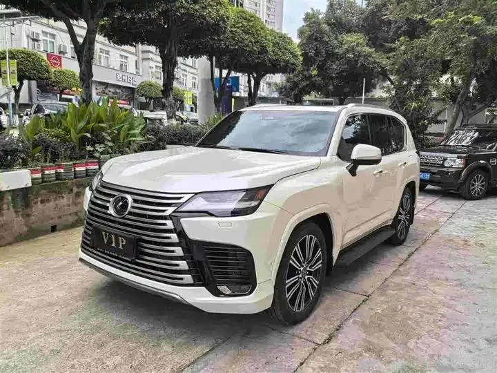 Lexus LX 2025 700h Boundary Edition 4