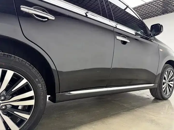 Outlander 2021 2.0L Two-Drive Smooth Edition 5 27
