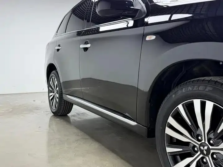 Outlander 2021 2.0L Two-Drive Smooth Edition 5 33