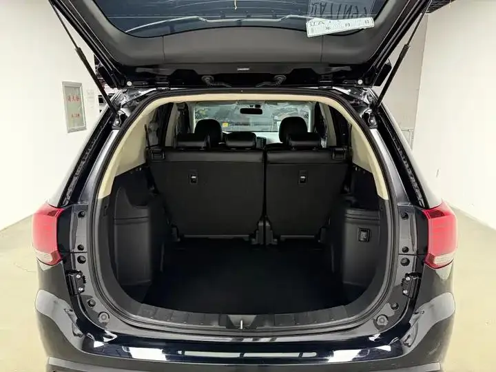 Outlander 2021 2.0L Two-Drive Smooth Edition 5 35