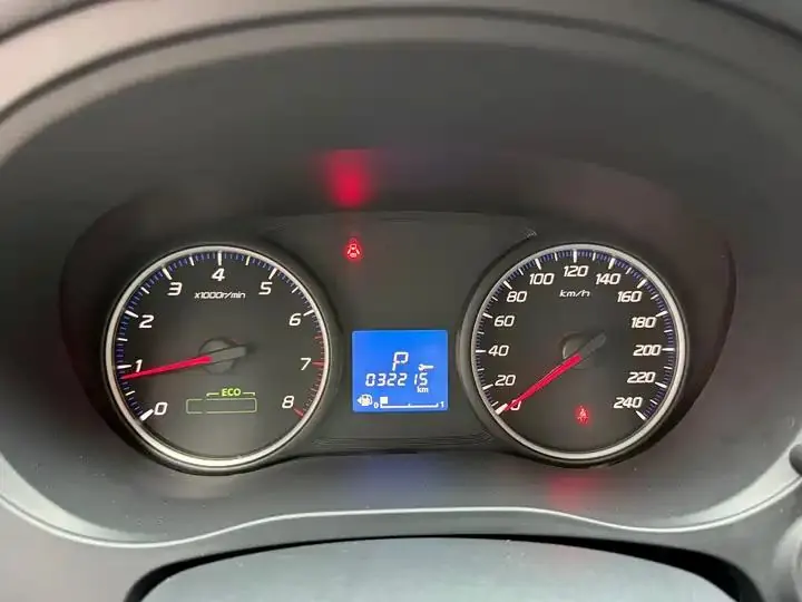 Outlander 2021 2.0L Two-Drive Smooth Edition 5 5