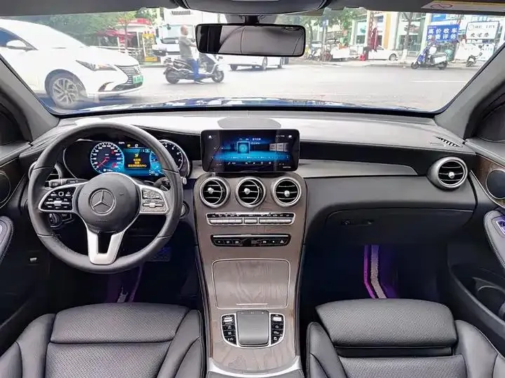 Mercedes Benz GLC 2020 GLC 260 L 4MATIC Luxury 10