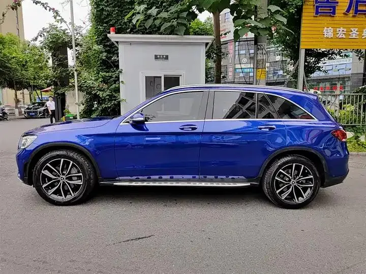 Mercedes Benz GLC 2020 GLC 260 L 4MATIC Luxury 3