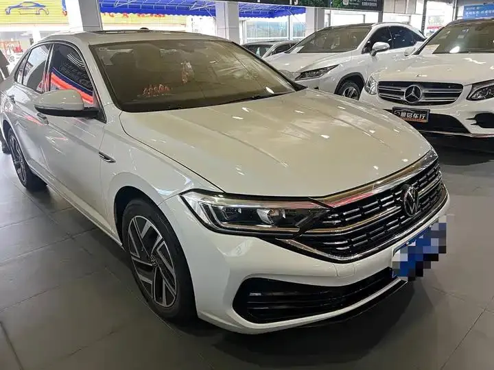 Sagittarius 2023 300TSI DSG Exceed Edition 3