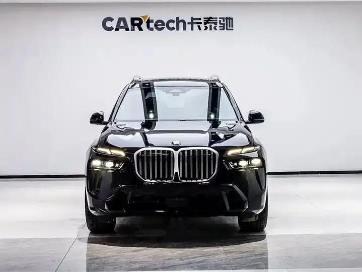 BMW X7 2023 xDrive40i Luxury M Sport Package 13