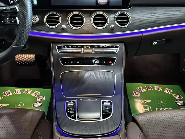 Mercedes Benz E-Class 2021 model facelift E 260 L Sport version 12