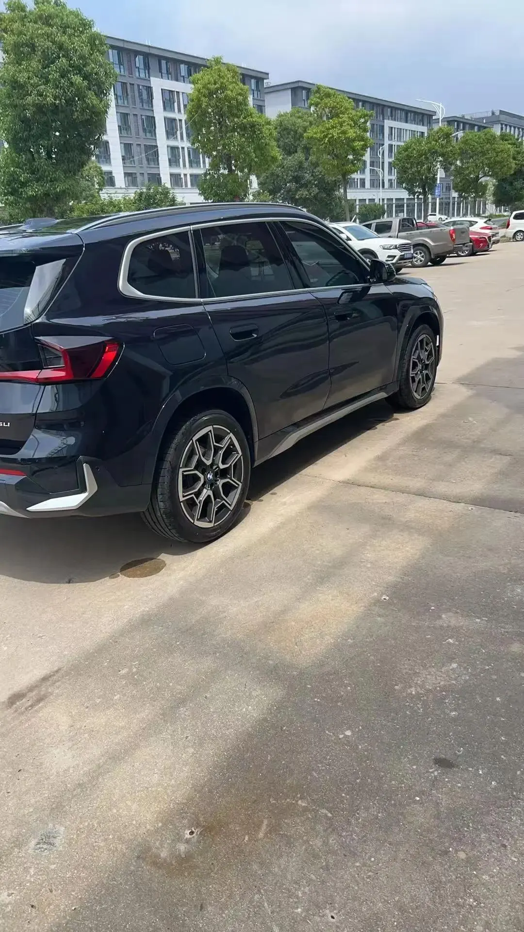 BMW 2026 X1 xDrive25Li 2.0T X design set automatic gear 9