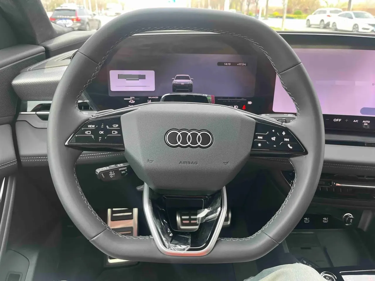 Audi Q6L Sportback e-tron 2026 First Pilot Edition 5