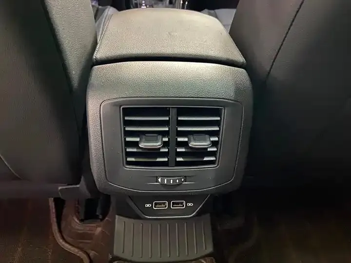 T-ROC 2022 280TSI DSG Front-Wheel Drive Comfort PLUS 26