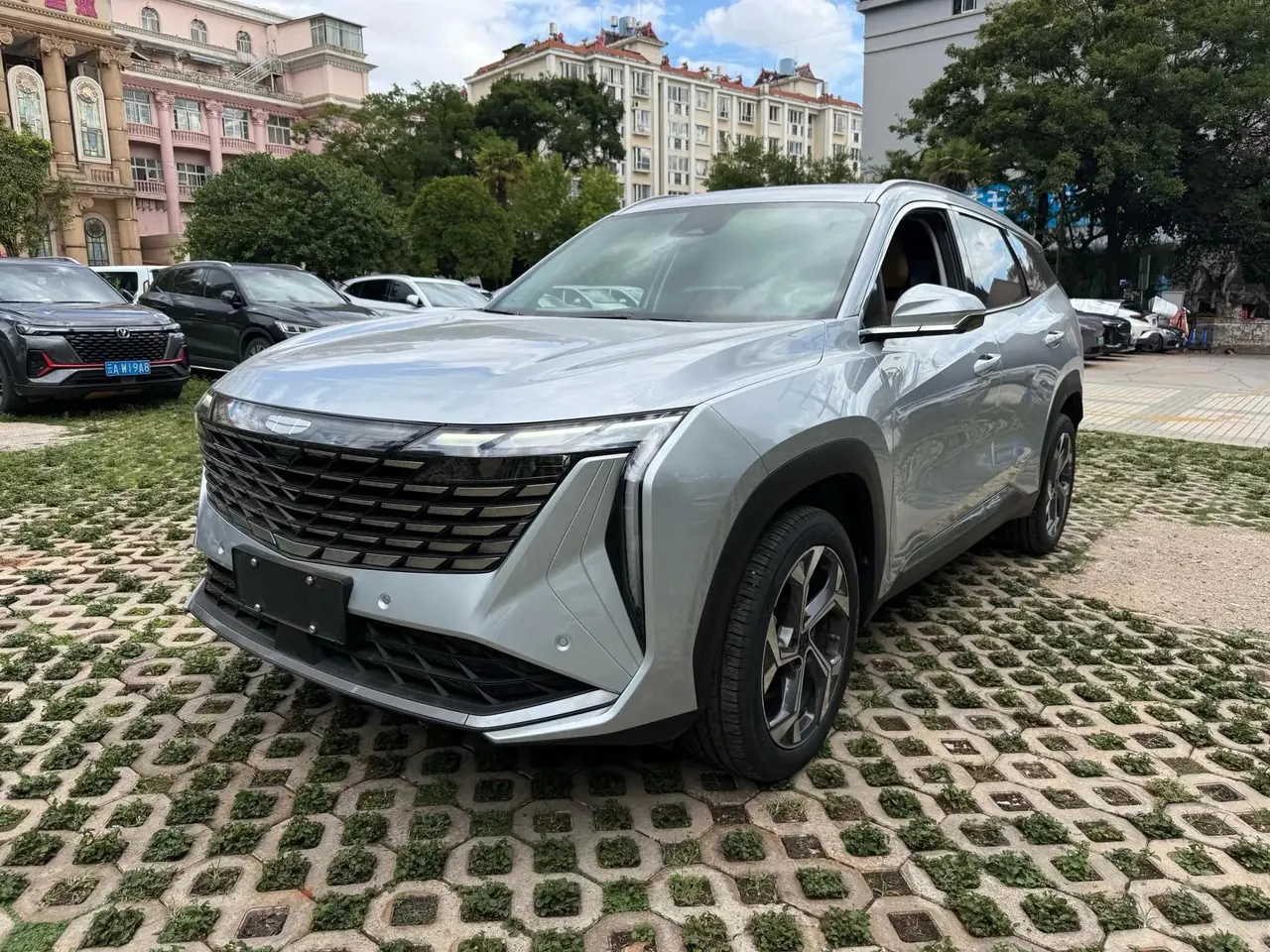 Boyue L 2024 1.5TD DCT Premium Edition - View 1